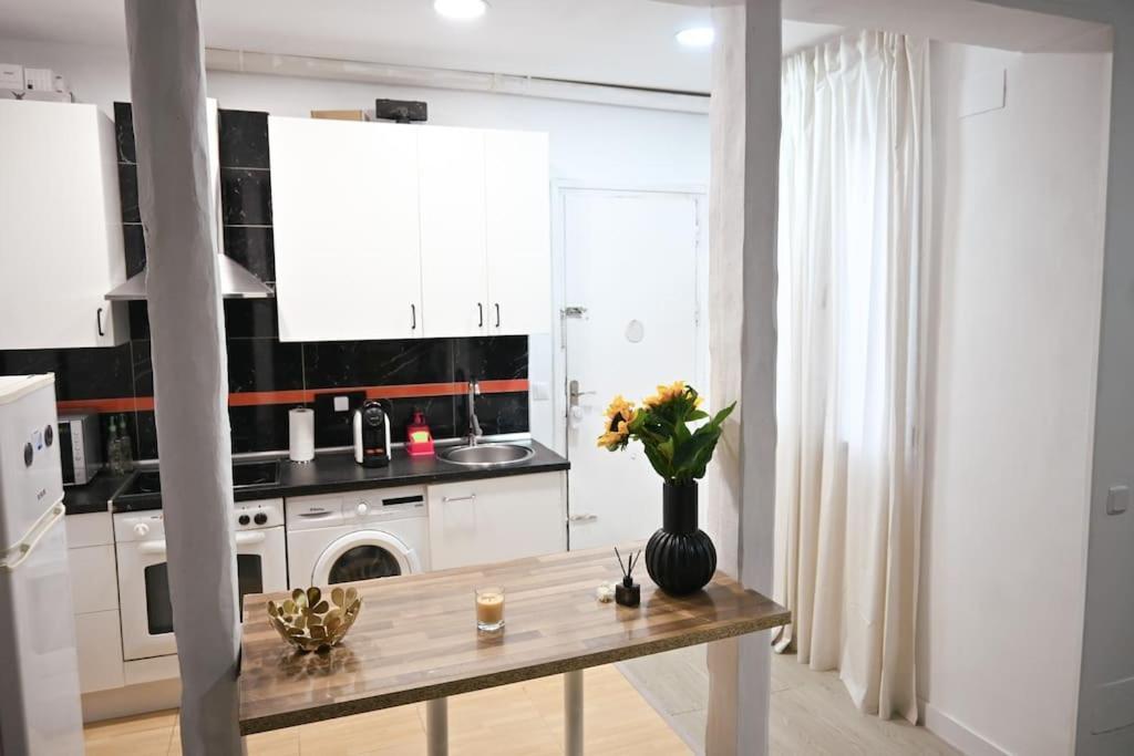 Agradable Apartamento Temporal De 1 Dormitorio En Madrid Pez30 Apartment Екстериор снимка